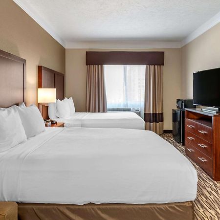 Comfort Suites Salem Buitenkant foto