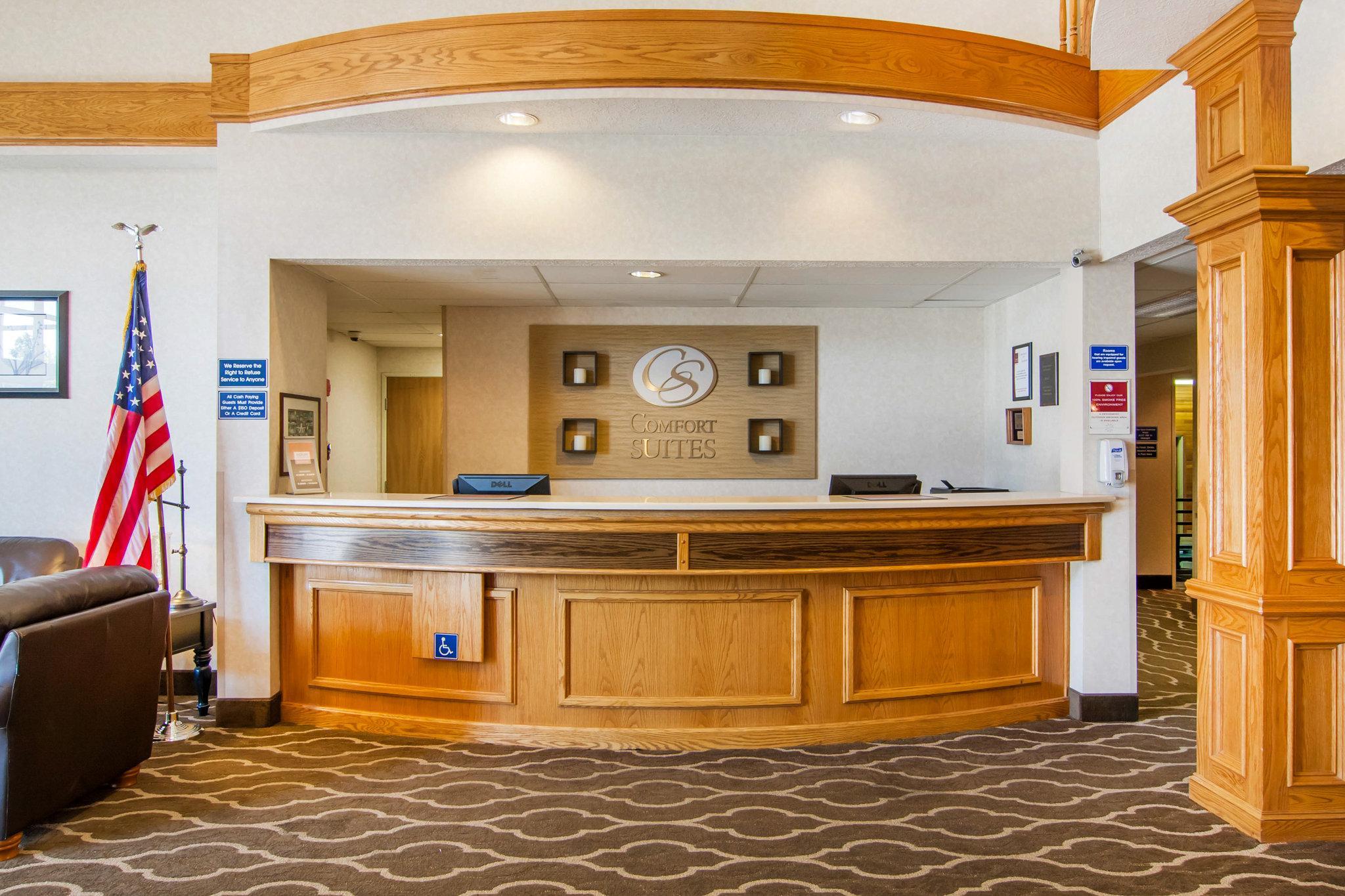 Comfort Suites Salem Buitenkant foto