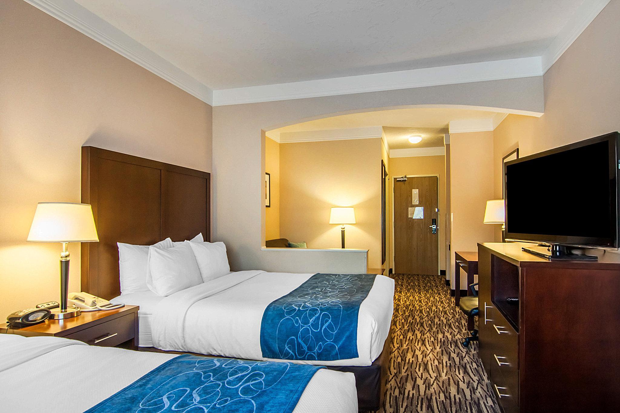 Comfort Suites Salem Buitenkant foto