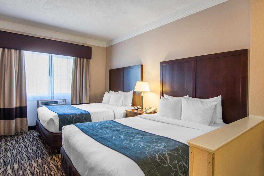 Comfort Suites Salem Buitenkant foto